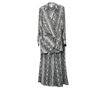 Masseys  Snake Print Faux Wrap Blouse and Bell Bottom 2-Piece Pant Set Size XL
